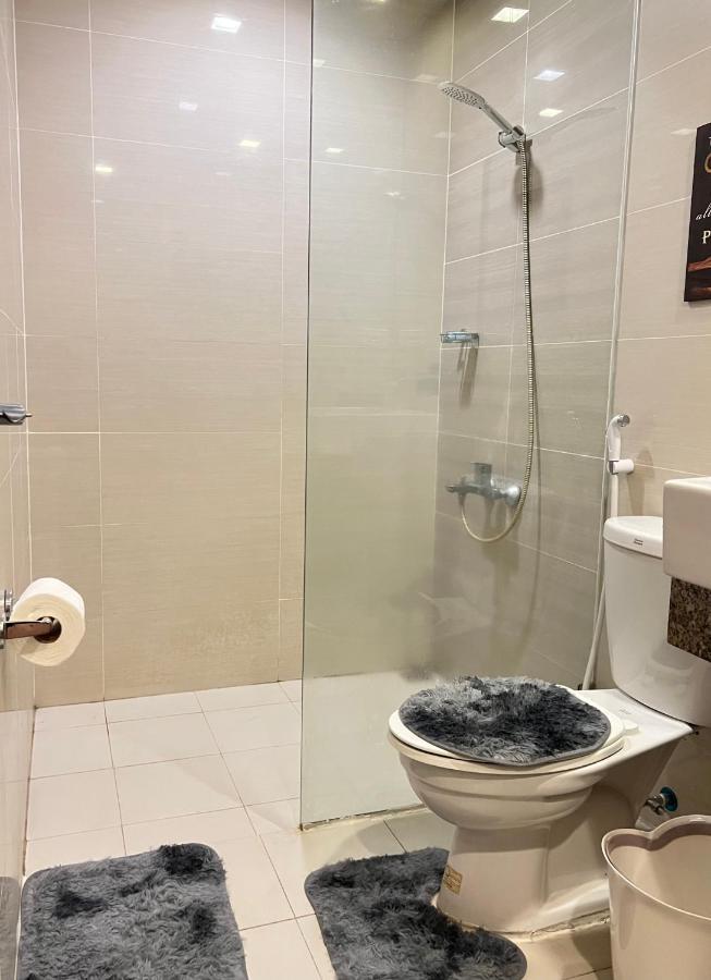 טאגיג La Palazzo - Across Uptown Mall & Grand Hyatt Bgc מראה חיצוני תמונה